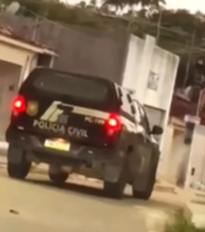 Operação contra o tráfico de drogas prende três suspeitos em Jequiá da Praia