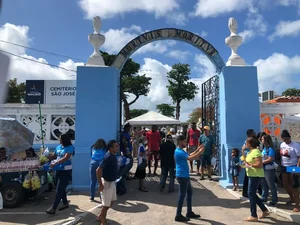 Veja o que abre e fecha no feriado de Finados em Maceió