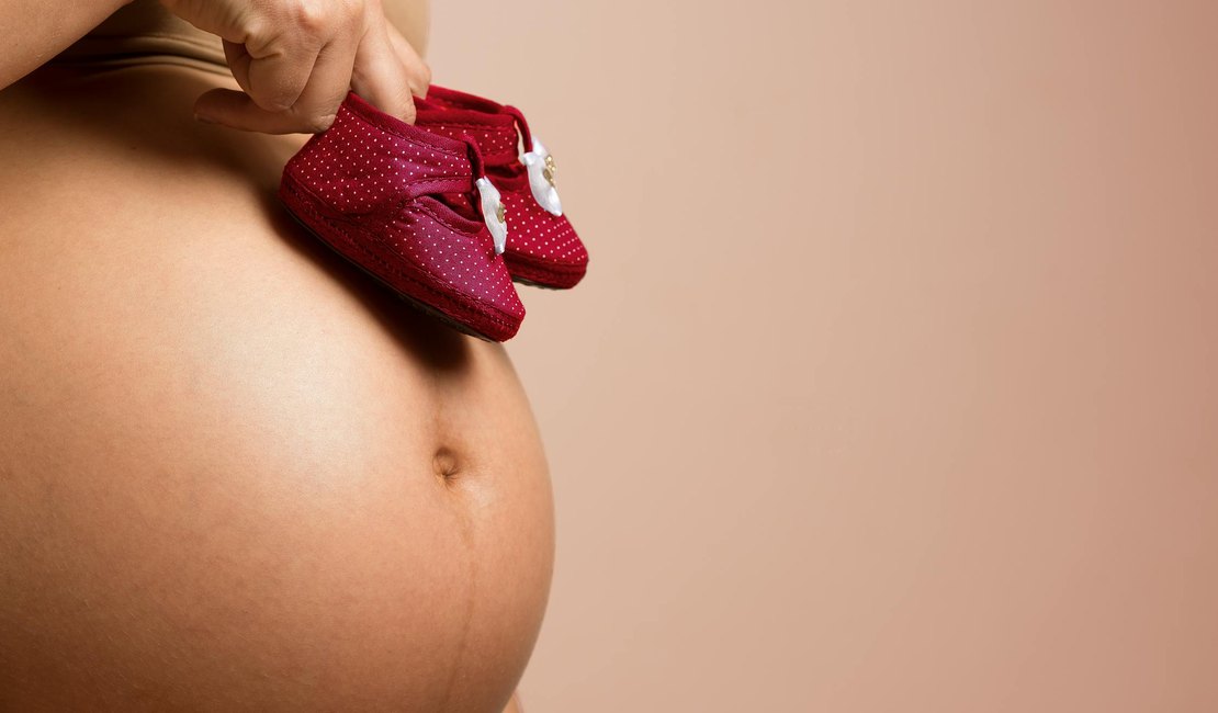 Protocolo para criar 'superbebê' com alto QI viraliza, e médicos rebatem