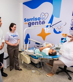 Rodrigo Cunha inaugura Centro Odontológico do Sorriso da Gente em Maceió