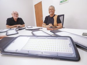 Prefeitura de Palmeira planeja ações do programa Minha Cidade Iluminada