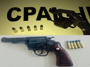 [Vídeo] PM faz operações e apreende armas de fogo em Taquarana e São Sebastião