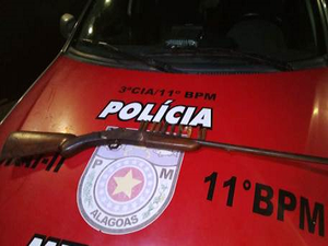 Acusado de ameaçar desafeto é preso com espingarda em São Brás