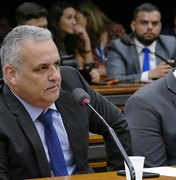 Alfredo Gaspar deve permanecer na Câmara e não disputar Senado em 2026