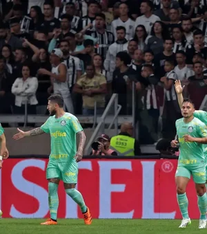 Veiga decide, e Palmeiras vence o Atlético-MG para abrir vantagem nas oitavas da Libertadores