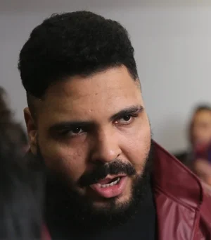 Açougueiro grava Paulo Vieira com câmera escondida e ator se revolta