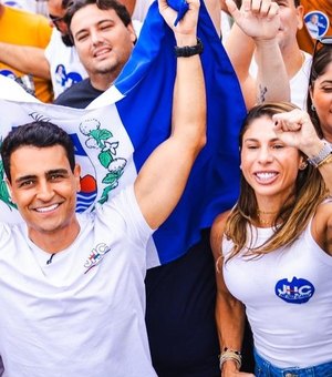 JHC intensifica corpo a corpo com eleitores em feiras livres de Alagoas