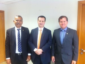 Deputado Tarcizo participa de audiência com ministro