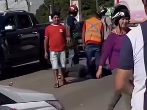 Colisão entre motos deixa feridos nas proximidades do Trevo da Coca-Cola, em Arapiraca