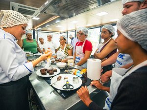 Escola do Turismo oferta mais de 100 vagas em cursos de gastronomia