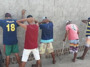 Jovens são flagrados e detidos com entorpecente em via pública em Teotônio Vilela