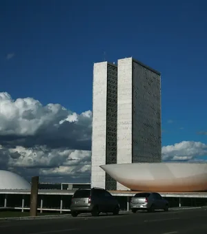 Câmara aprova projeto que considera hediondo homicídio de idoso