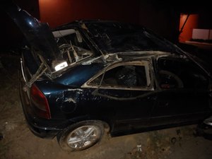 Condutor perde controle e capota veículo na rodovia AL 110