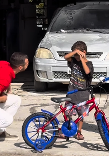 Gesto de menino comove influenciador e tragédia marca a família dias depois