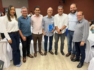 Prefeito Ronaldo Lopes mantém Penedo no Programa Cidade Empreendedora, do Sebrae