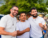 Leonardo Dias e Fabio Costa participam de procissão em Santana do Ipanema e enaltecem fé do povo sertanejo