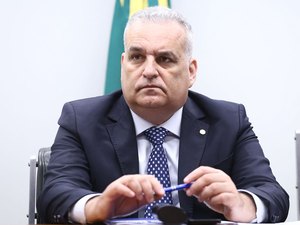 Alfredo Gaspar cobra explicações sobre troca de delegado da PF em investigação do INSS
