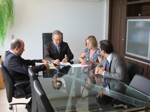 MPT e TRT/AL aderem a acordo de cooperação para a integração