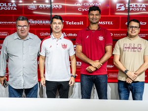 Gum é apresentado oficialmente como novo coordenador técnico do CRB