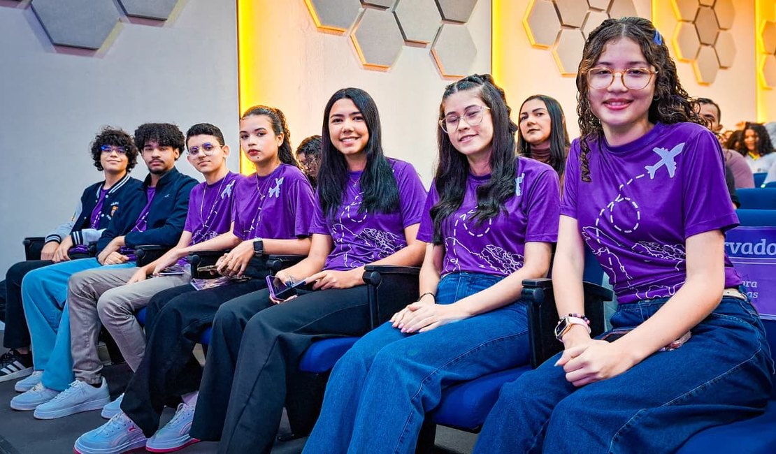 Estudantes de Girau do Ponciano participam de prova para seleção de intercâmbio pelo projeto Futura’s Passport