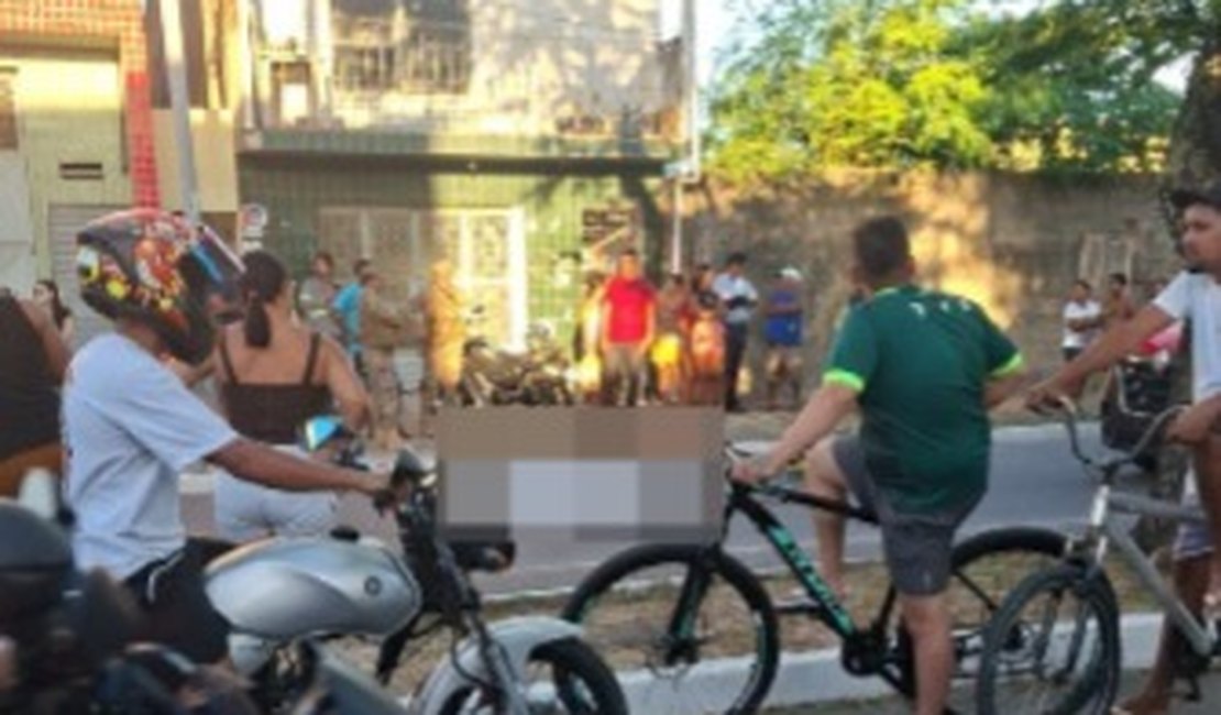 Adolescente de 16 anos morre após grave acidente com bicicleta, carro e caminhão no Trapiche