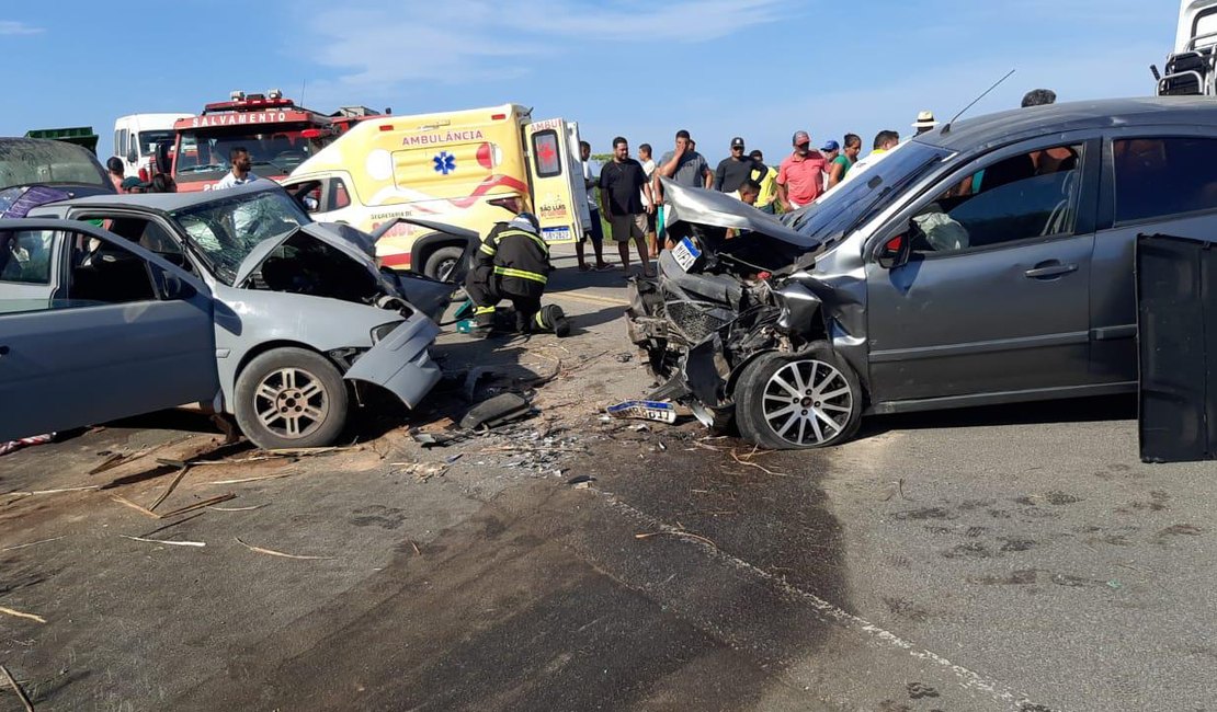 Colisão frontal deixa quatro pessoas feridas na zona rural de São Luís do Quitunde