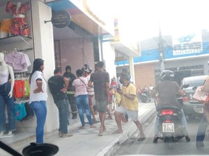 Princípio de incêndio em loja do Centro de Arapiraca assusta funcionários e clientes