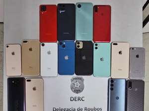 Polícia Civil recupera 35 celulares no mês de julho