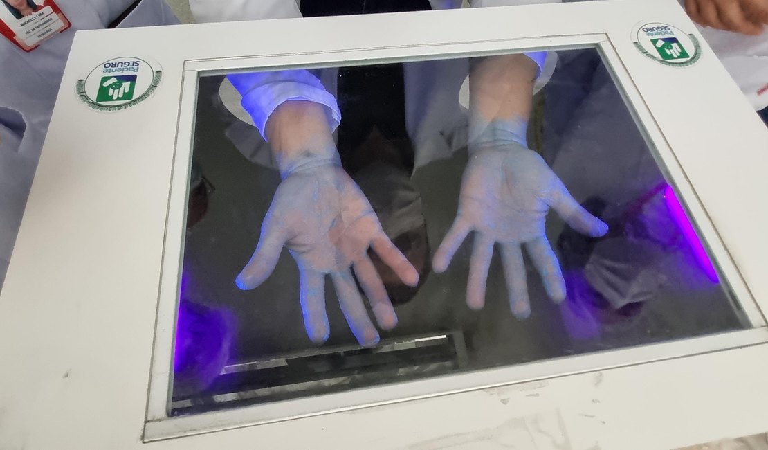 HEA promove atividade em comemoração ao Dia Mundial de Higiene das Mãos