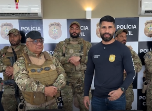 Fabio Costa entrega drones com visão noturna à Polícia Civil e investe R$ 1 milhão em equipamentos