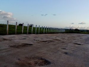 Governo Incompetente, Estradas Ruins
