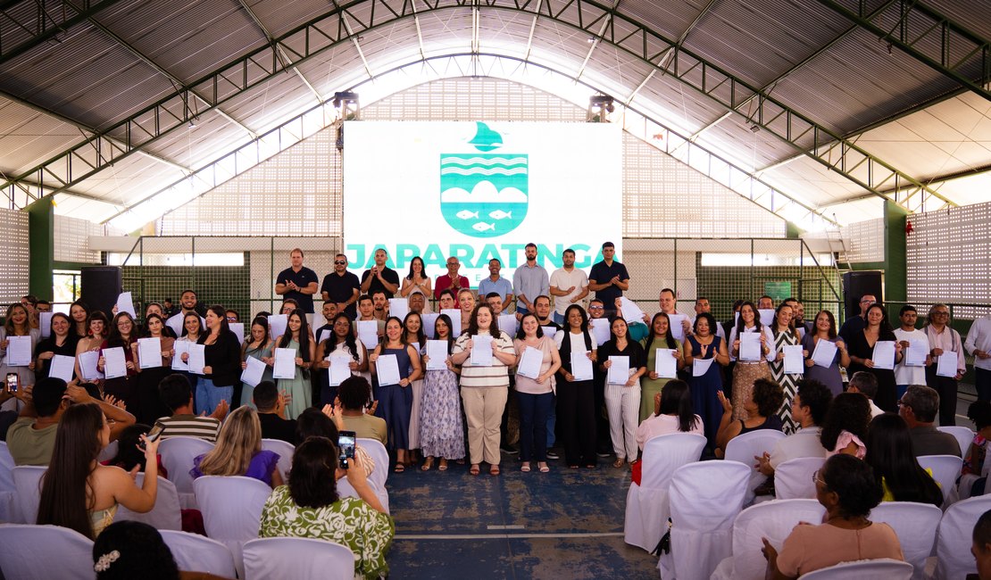 Prefeito Déo empossa novos funcionários concursados de Japaratinga