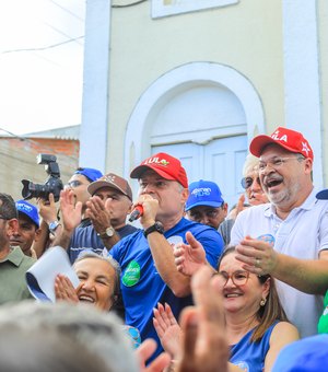 Com Dário Roberto, Renan Filho mobiliza multidão em Feira Grande
