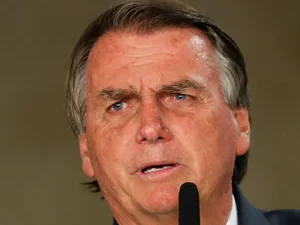 Deputados democratas dos EUA pedem a Biden revogação do visto de Bolsonaro