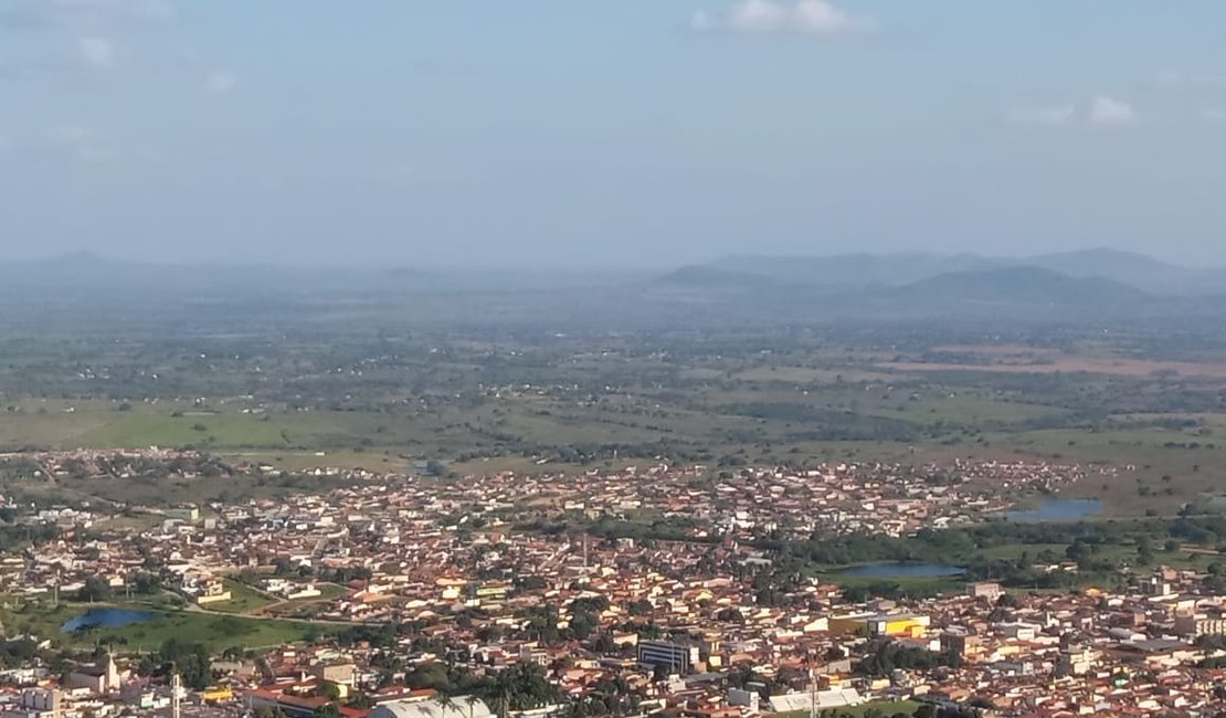 Homem leva mordida durante discussão em bar de Palmeira dos Índios