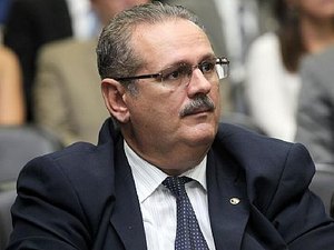 Juiz autoriza acesso de agentes a residências