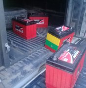 Carga de baterias roubadas da Petrobras é encontrada em Arapiraca