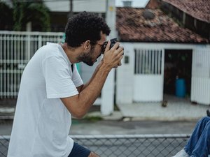 Alagoano Paulo Accioly brilha em exposição do Complexo Esportivo das Olimpíadas, em Paris