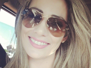 Mulher é morta a tiros por marido durante festa da família