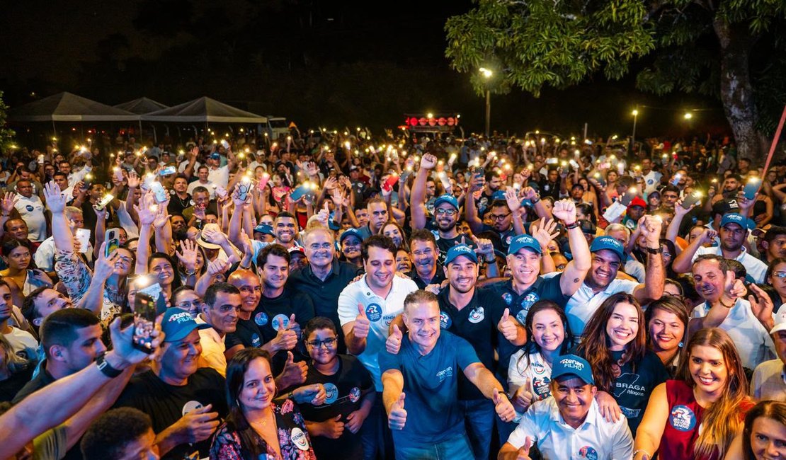 Renan Filho anuncia centro de hemodiálise durante Caravana em Santana do Mundaú
