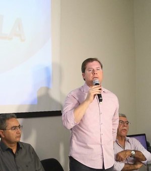 Ministro Marx Beltrão consegue liberar recursos do Programa do Leite