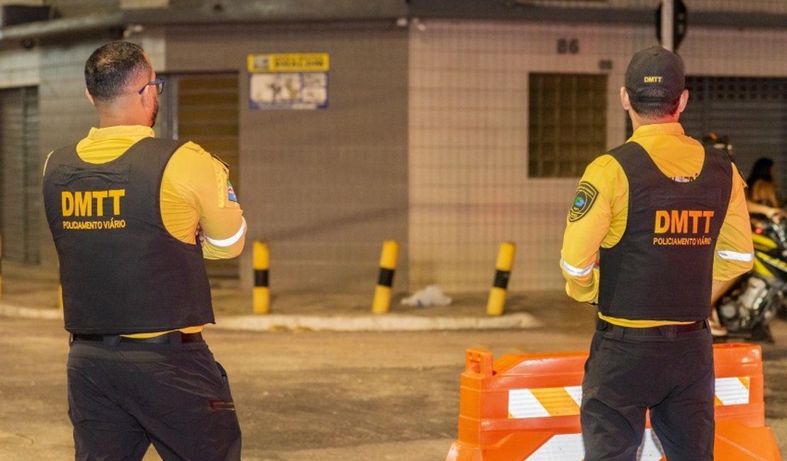 Rua no Farol será interditada para substituição de redes de esgotamento