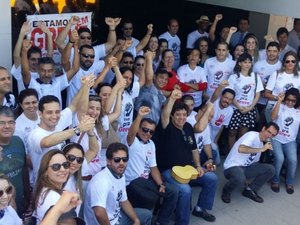 Servidores se concentram na Justiça Federal na greve por reposição salarial