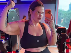 Thais Carla “estranha” mudança no corpo após emagrecer 90 kg