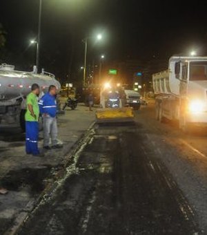 Prefeitura segue com obras de fresagem e pavimentação na Àlvaro Otacílio