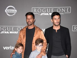 Gay assumido, Ricky Martin revela como explica para os filhos que eles têm dois pais