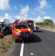 Acidente na BR-101 deixa uma vítima fatal e três feridos em Porto Real do Colégio