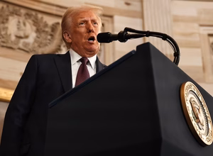 Embaixadores em Hollywood: o que Trump espera de Mel Gibson e Stallone