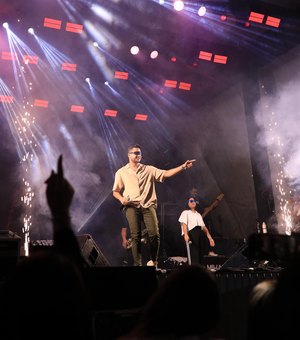 Festa da Juventude atrai milhares de pessoas a São Sebastião