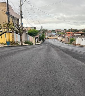 Prefeitura e Governo do Estado ampliam Pró-Estrada em Palmeira dos Índios